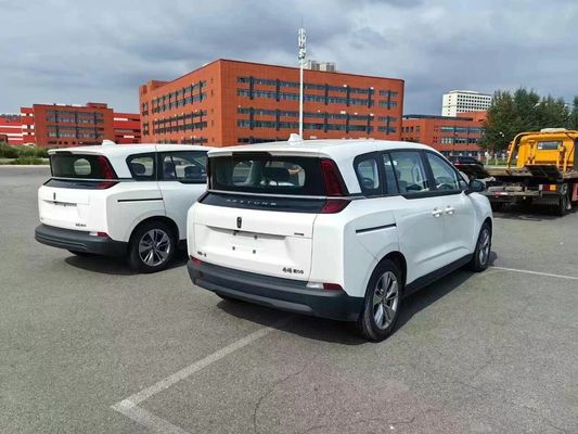 2023 Auto FAW Pentium Nat White Multi Purpose Vehicle Benzinbrandstof of elektrisch