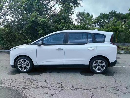 2023 Auto FAW Pentium Nat White Multi Purpose Vehicle Benzinbrandstof of elektrisch