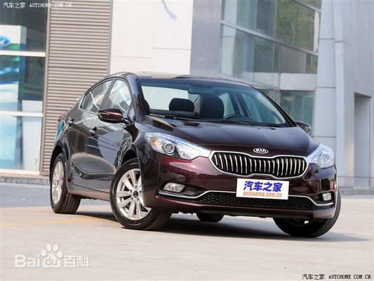 K3 Kia Subcompact Car 4 Door Sedan Met High Resolution Touch Screen